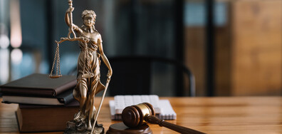 Защо обвинен за блудства и изнасилване в Бургас получи условна присъда