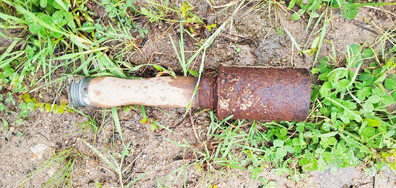 Военни унищожиха невзривен боеприпас в Старозагорско