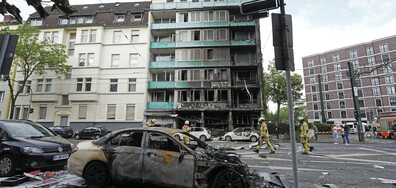 Трима загинали и 16 ранени при пожар в жилищна сграда в Германия