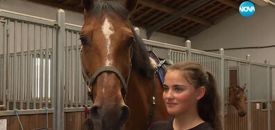 16-годишно момиче е шампион на България по конна езда при мъжете (ВИДЕО)