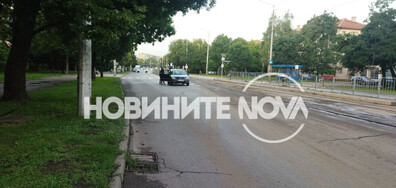Кола блъсна жена на пешеходна пътека в София (СНИМКИ)