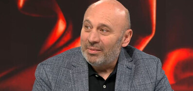 Кръстьо Лафазанов: Неговият език е смехът