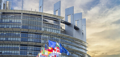 Европарламентът гласува два вота на недоверие срещу Фон дер Лайен