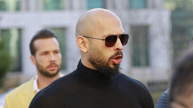 Британските власти възобновяват разследване срещу Андрю Тейт