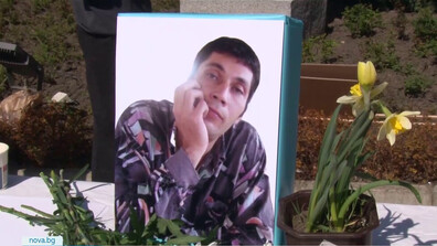 Отстраниха адвокатите на полицаите, обвинени в убийството на арестант в Казанлък