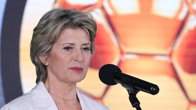 Избраха Весела Лечева за вицепрезидент на Европейската конфедерация по стрелба