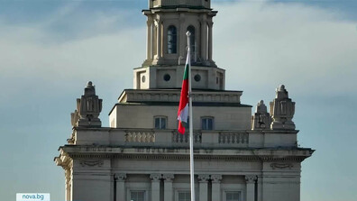Протестът на градския транспорт отново отекна в парламента (ОБЗОР)