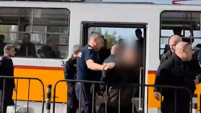 Терор в трамвая: Брутално нападение посред бял ден