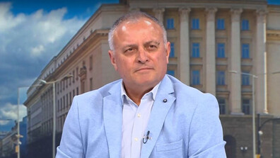Неделчо Стойчев: „Локалите” имитират гангстерско поведение. Социалният им статус не отговаря на истинските престъпници