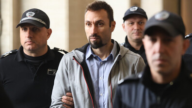 20 г. затвор за мъжа на Евгения, който я уби и сложи тялото ѝ в куфар, баща му е оправдан