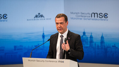 Meдведев: Ако НАТО защити украинското въздушно пространство, Русия ще разглежда това като обявяване на война