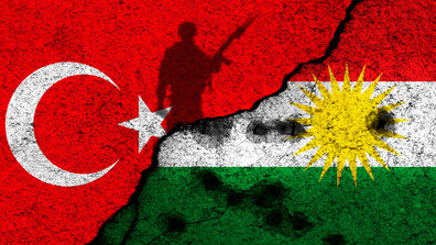 Кюрдите изтеглят силите си от Турция към Северен Ирак