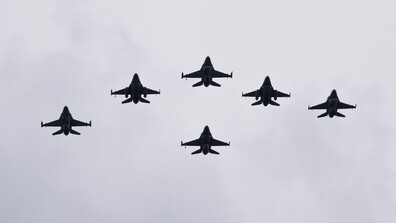 Румъния вдигна изтребители след руски удари край Дунав