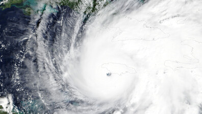 Ураганът „Мелиса” връхлетя Куба