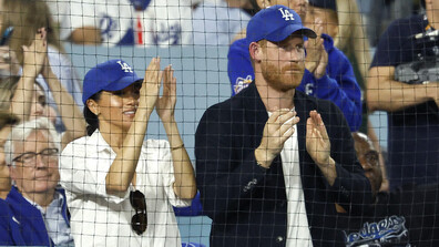 Спортни фенове се ядосаха на принц Хари и Меган Маркъл заради специални места на бейзболен мач