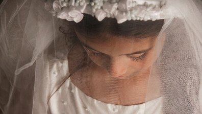 Над 33 000 деца в България са родили деца през последните 10 години