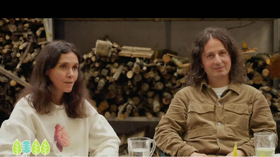 „Да хванеш гората”: Маркетинг и IT специалисти стават земеделци в село Ялово (ВИДЕО)