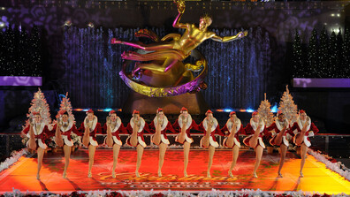 Коледната магия на "Рокетс": Празник на съвършенството със 100-годишна традиция (ВИДЕО)