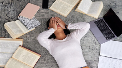 Защо емоционалното здраве на хората по света се влошава