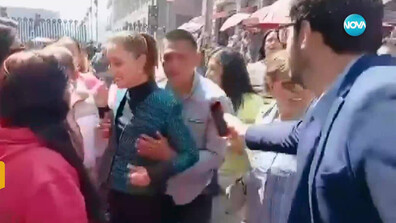 Повдигнаха обвинения в тормоз на мъжа, опипал мексиканския президент (ВИДЕО)
