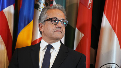 Халед Ел-Енани официално оглави ЮНЕСКО