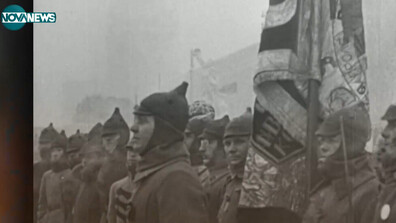 В седмицата на революциите: Как се върти червеното колело на историята в Русия