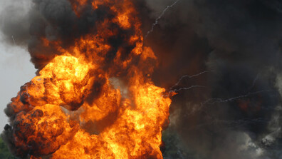 Бомба избухна в офис на застрахователна компания във Франция, има ранен