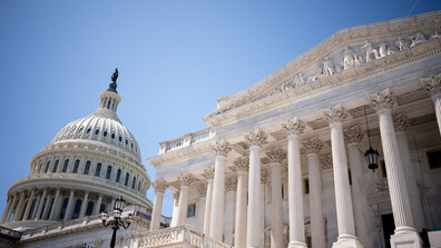 Сенатът на САЩ прие законопроект за слагане на край на бюджетната парализа