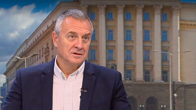 Цветлин Йовчев: Ограниченията, които законът налага, може да вържат ръцете на особения управител за „Лукойл“