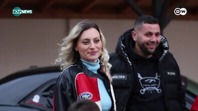 Жените в моторните спортове: Историята на професионална дрифт състезателка