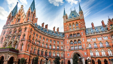 Исторически жп гари, превърнати в луксозни хотели (СНИМКИ)