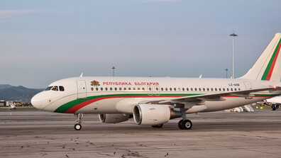 "ДПС-Ново начало" иска закриване на правителствения авиоотряд. Караджов: Решението се взима от ССУ