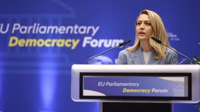 Рая Назарян участва в Парламентарния форум за демокрация 2025