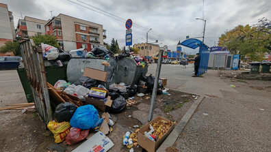 Кметът на "Люлин" на спешна среща в Столичната община заради кризата с боклука