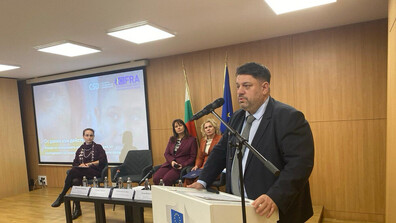 Атанас Зафиров: България отбелязва съществен напредък по три от европейските цели за интеграцията на ромите