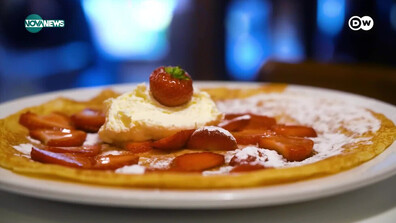 Как се приготвят палачинки по нидерландски (ВИДЕО)