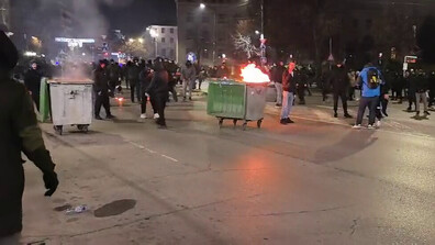 След протеста: Блокада на „Орлов мост”, ескалация на напрежението край Паметника на Левски (ВИДЕО)