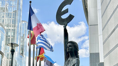 Еврогрупата одобри присъединяването на България към Европейския стабилизационен механизъм