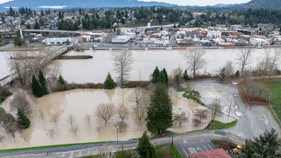 Порои предизвикаха наводнения и евакуации в редица американски щати