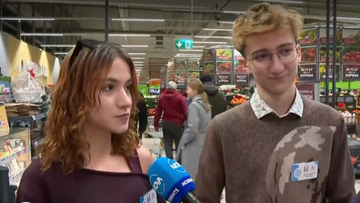 „Купи и дари": Млади и възрастни в обща кауза в полза на най-уязвимите