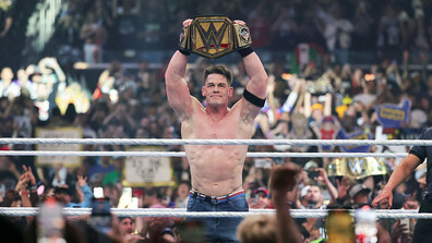 След 23 години на ринга: Легендата Джон Сина се оттегли от кеча (СНИМКИ)