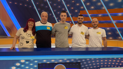 Петкови предизвикват Акулови в "Семейни войни"