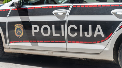 Евакуация на летището в Сараево заради сигнал за бомба