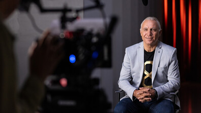 Новият формат „Вече играеш… Стоичков“ започва на 11 януари по NOVA