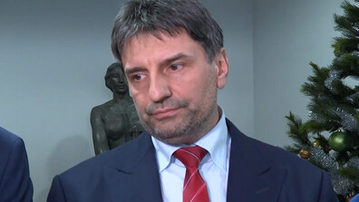 СДВР: Записите от камерите в тоалетните на 138-о училище отивали в телефона на директора