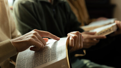 Видинската болница откри библиотека с близо 150 книги