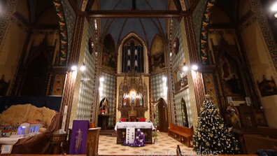 13-метров макет на Рождество пресъздава пътя на Исус в Русе