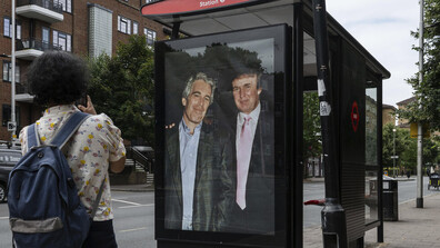 Министерството на правосъдието на САЩ отрече досиетата "Епстийн" да са редактирани в полза на Тръмп