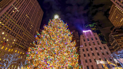 Коледа в Ню Йорк: Как посрещнаха в САЩ празника