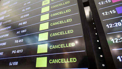 Снеговалежи блокираха над 1600 полета в САЩ